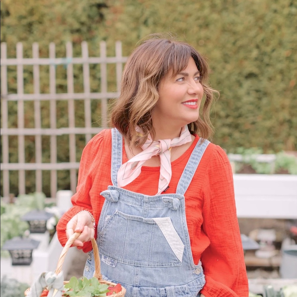 Jilly box tentree lemon print scarf